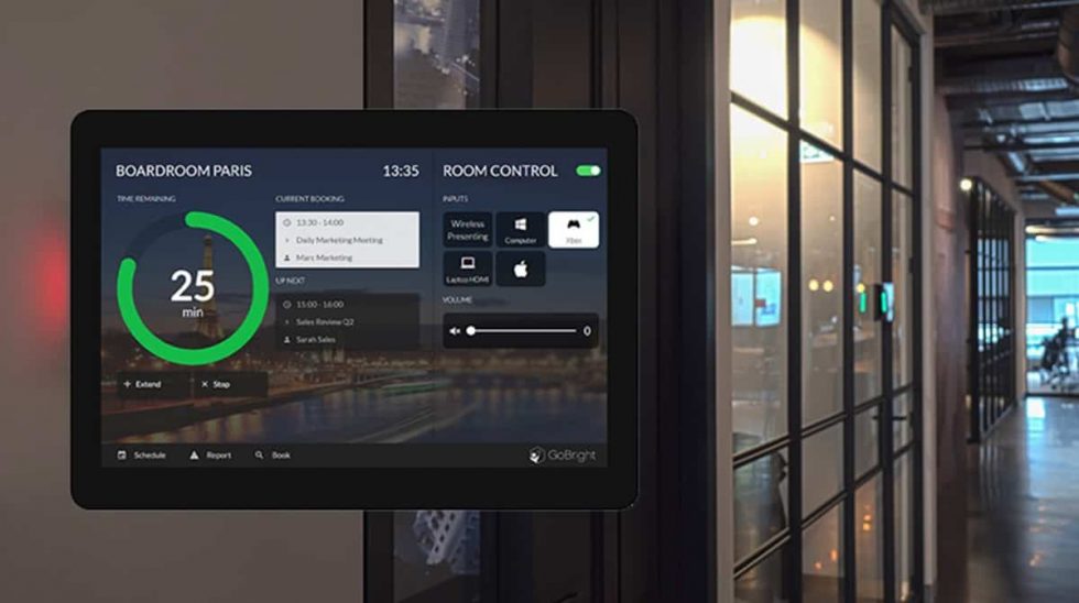 Gobright room booking & desk booking with Fluid AV FluidAV